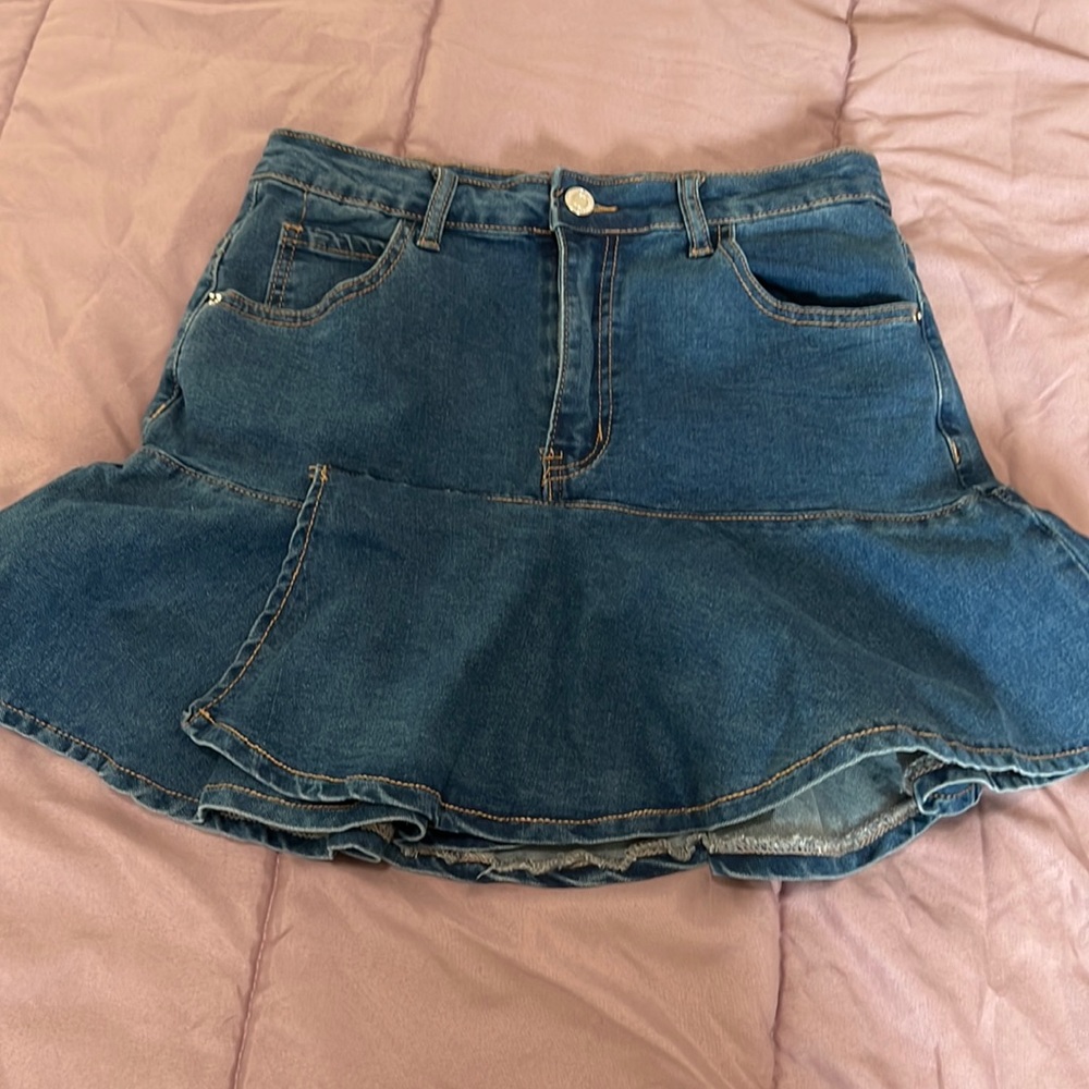 Denim skirt new